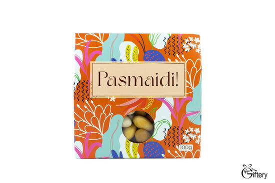 MANDELES BALTAJĀ ŠOKOLĀDĒ - PASMAIDI!
